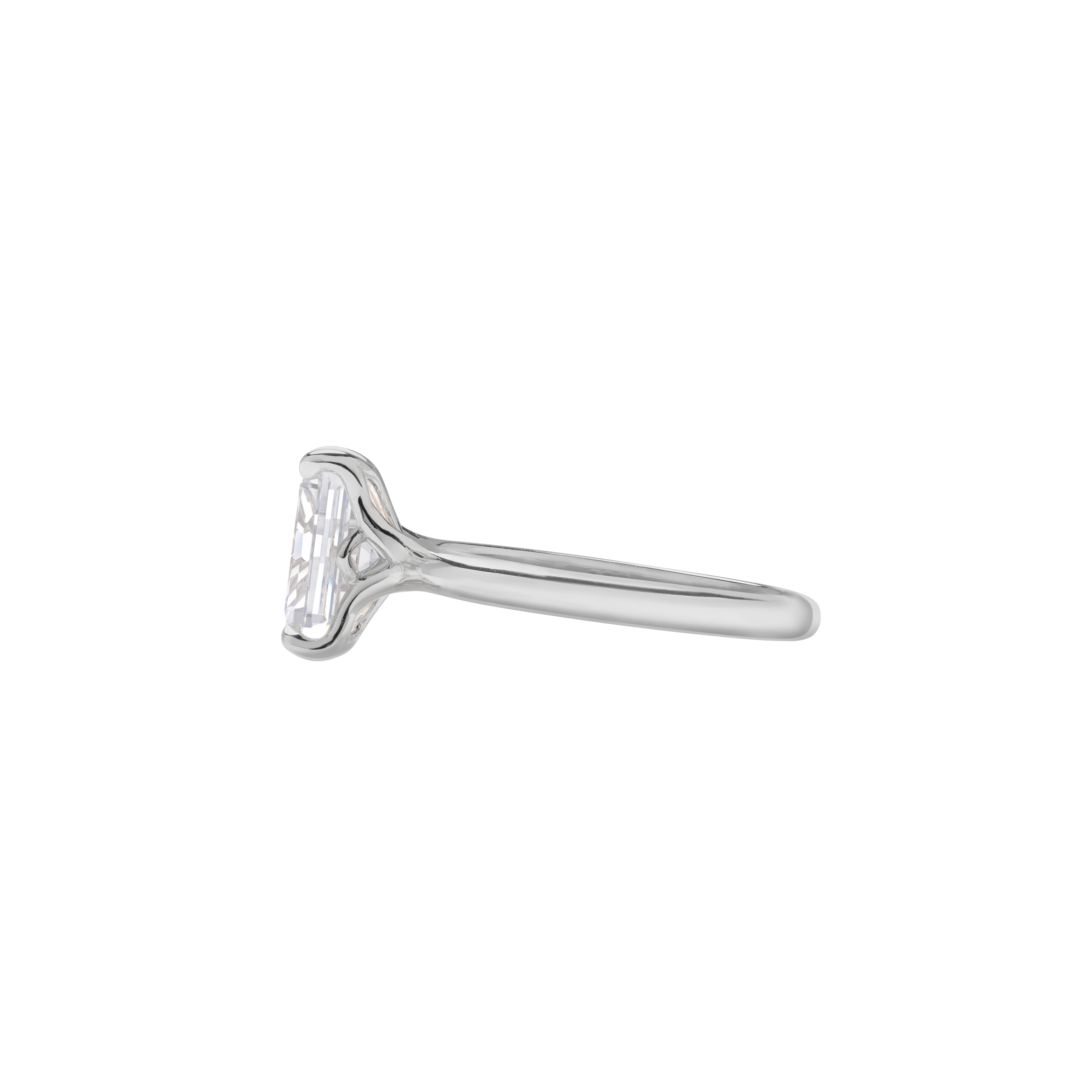Dahlia Emerald Cut - Image 4