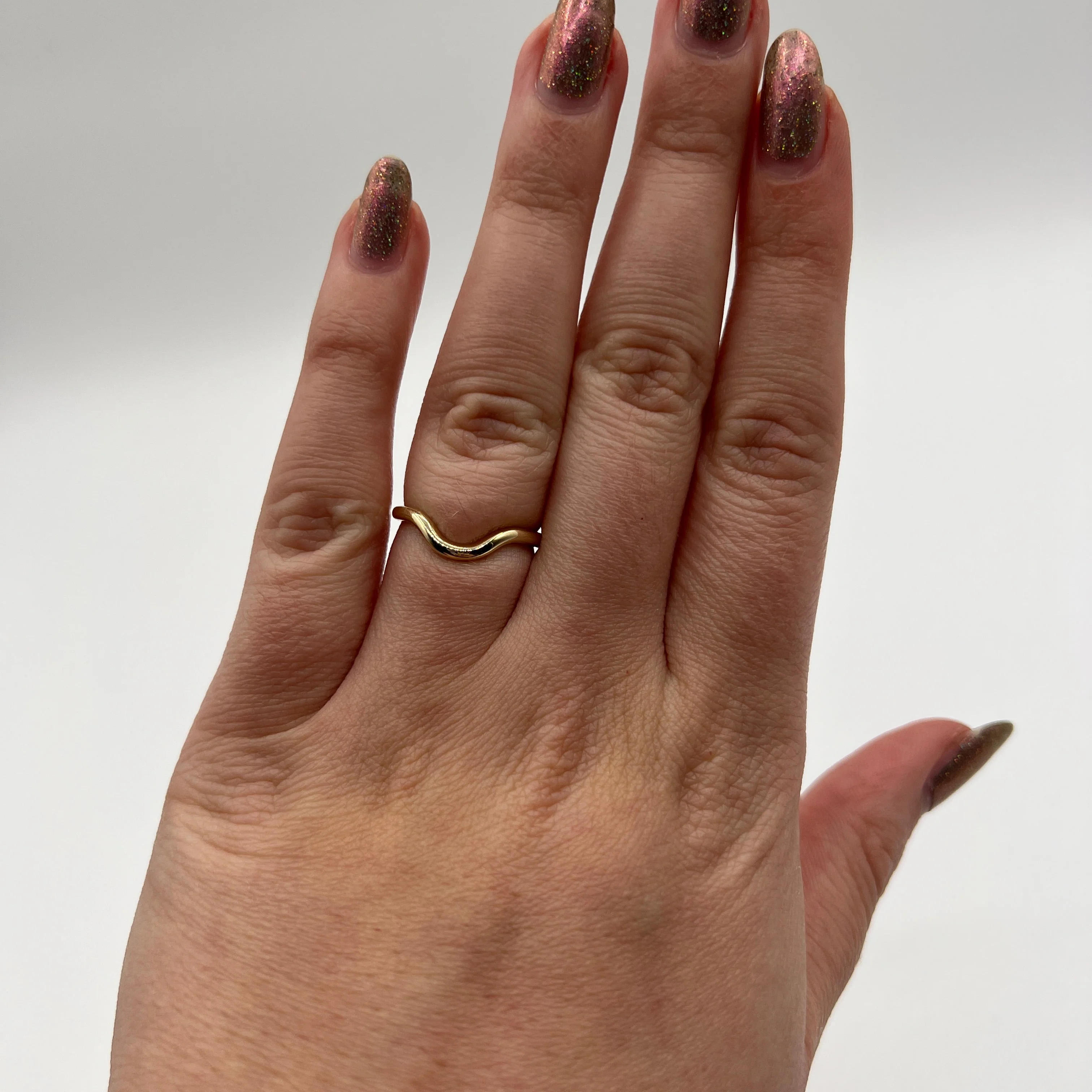 Dramatic Curve Band - Image 5
