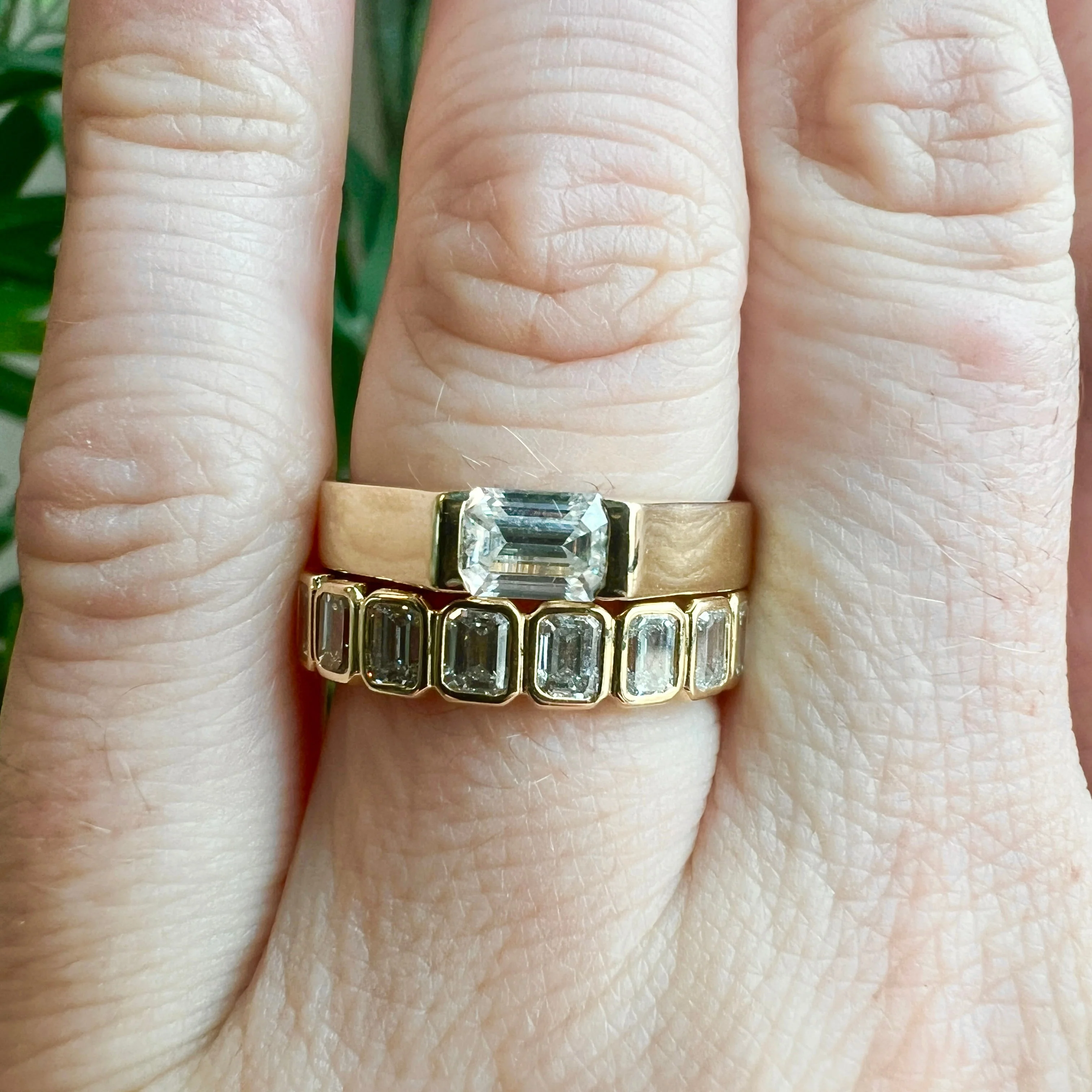 Liz Emerald Cut Signet - Image 8