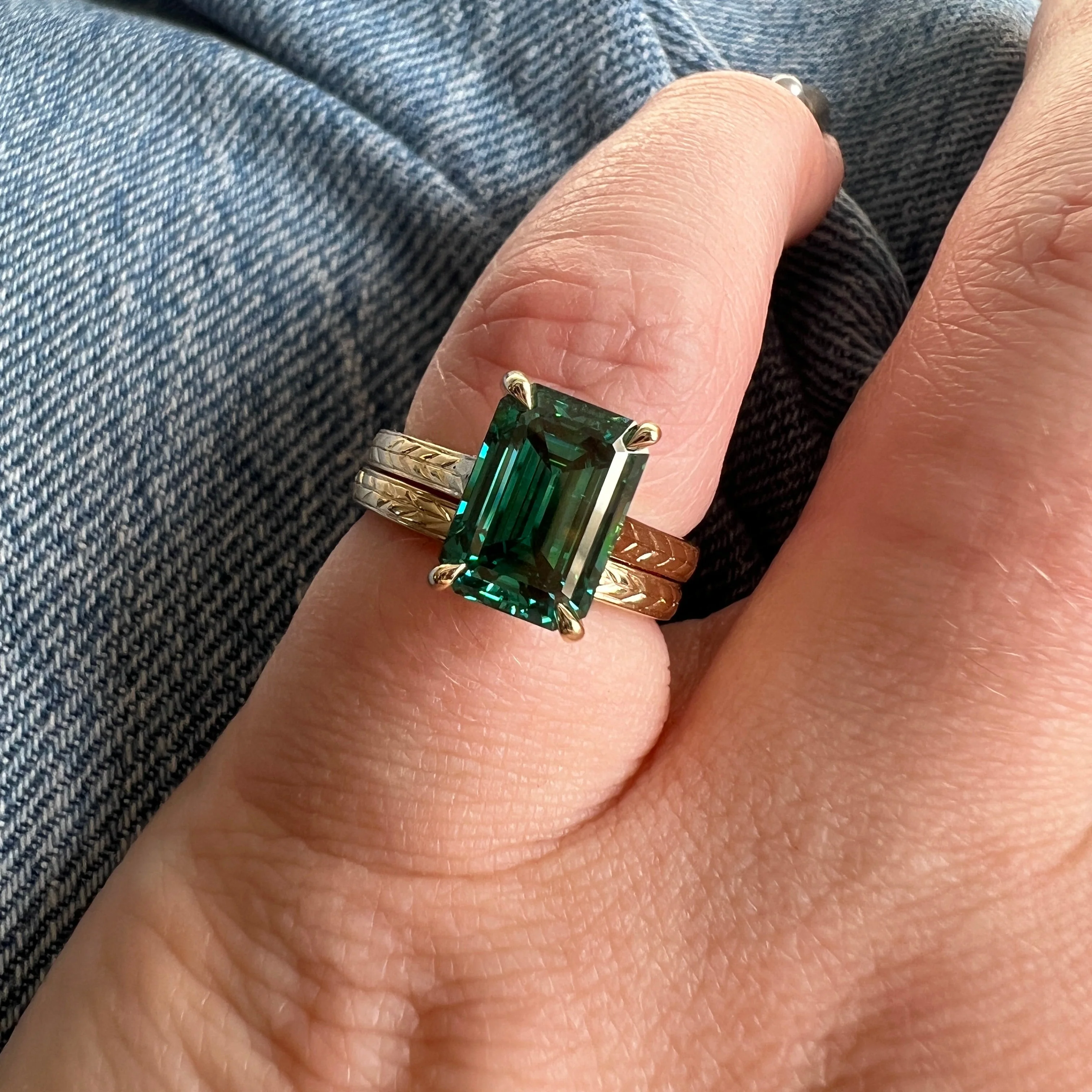 Yara Emerald - Image 11